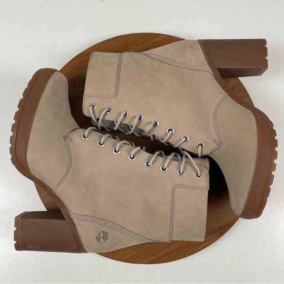 COPY - Timberland Women’s Camdale Chunky Heel 6” Inch Boots - Picture 6 of 10